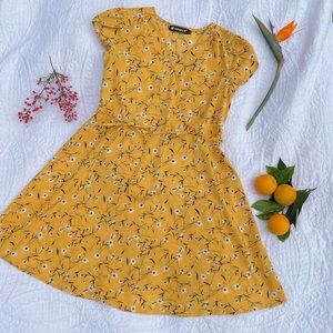 Beautiful Yellow Floral Dress With Tulip Sleeves and Tie